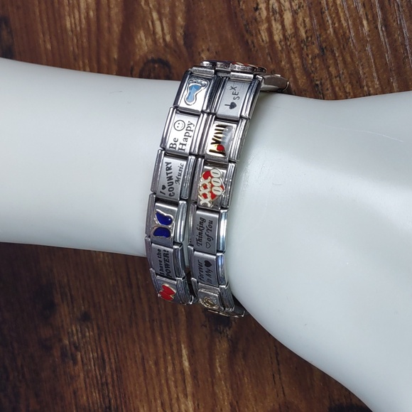 Vintage Italian Charm Bracelet - Picture 5 of 12